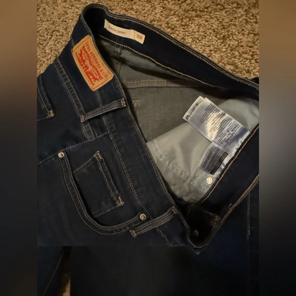 Levi Strauss Dark Blue Bermuda Shorts Size 16W Bermuda Jean Shorts NWOT - Picture 10 of 12